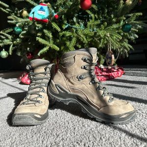 Lowa Renegade Gtx Mid W Gore-tex Hiking Boots Vibram Womens Size US 9.5 UK 7.5